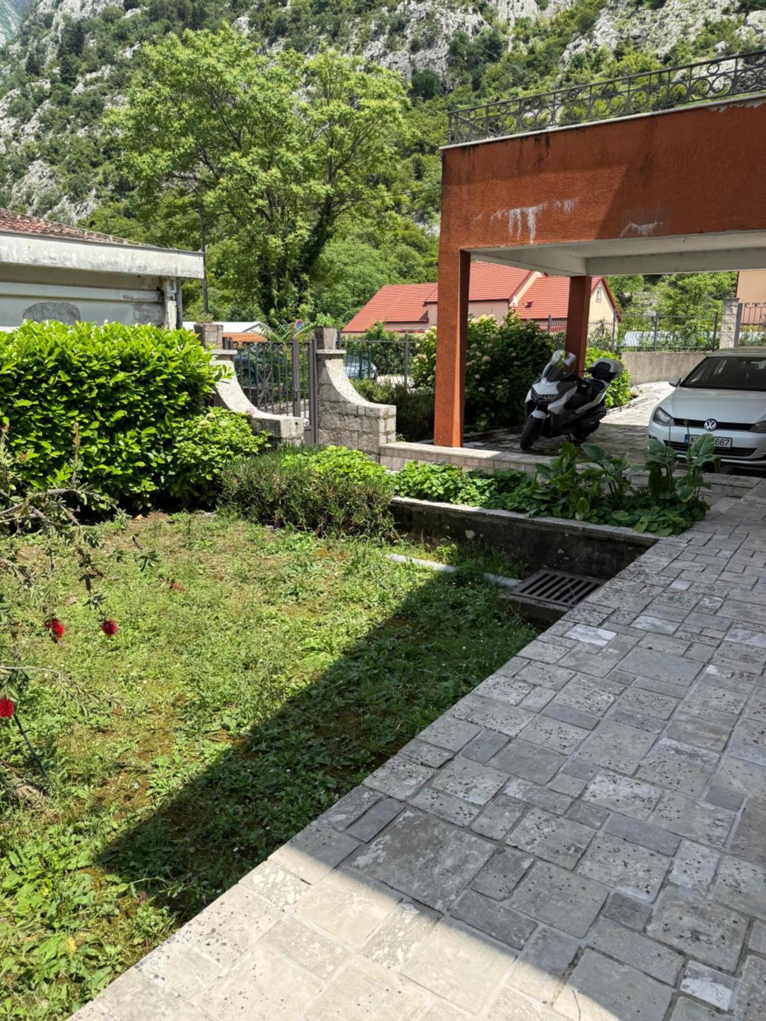 Apartment Damjan コトル エクステリア 写真